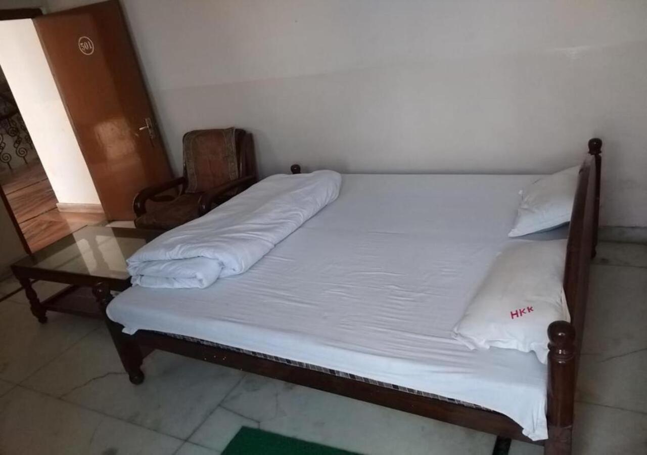 Hotel Krishan Kanhiya Jaunpur Exterior foto