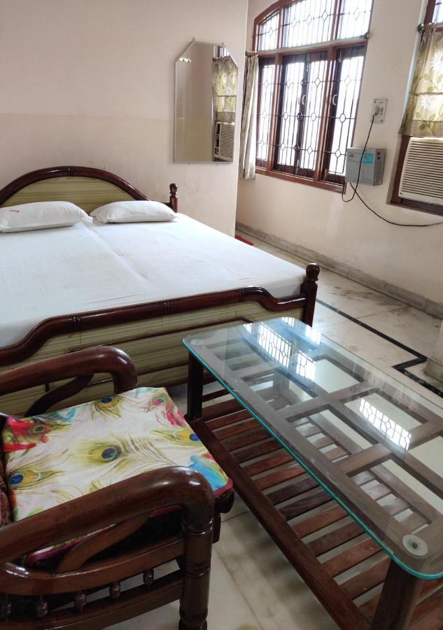 Hotel Krishan Kanhiya Jaunpur Exterior foto