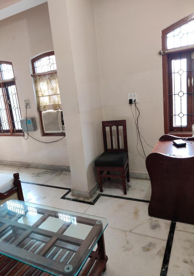 Hotel Krishan Kanhiya Jaunpur Exterior foto