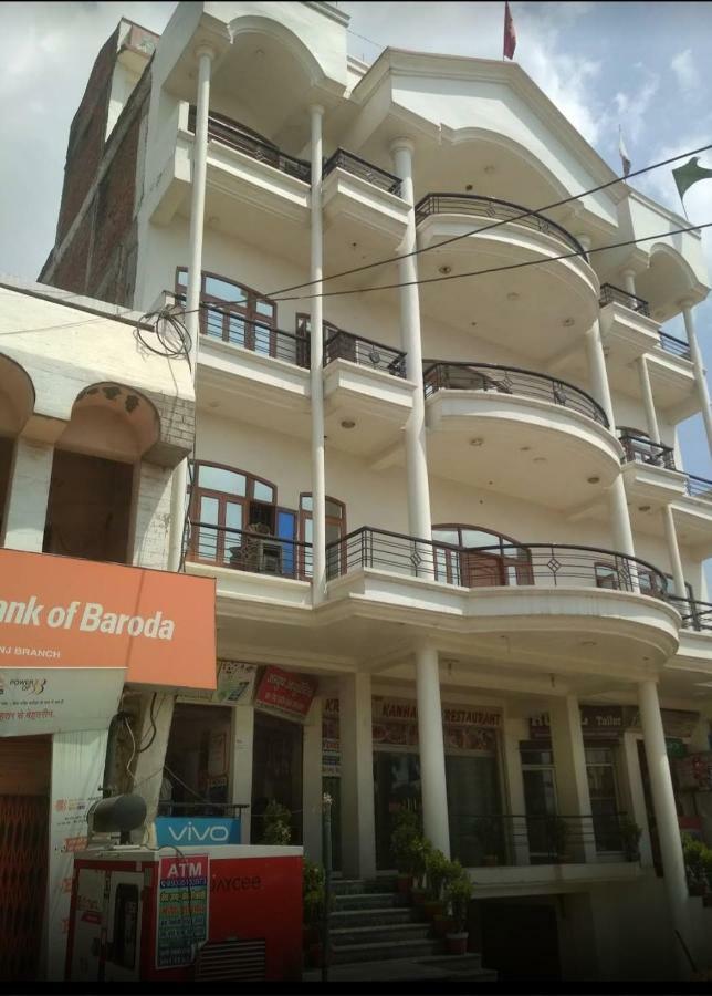 Hotel Krishan Kanhiya Jaunpur Exterior foto
